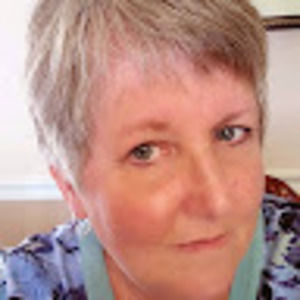 Meet your Posher, Leslie